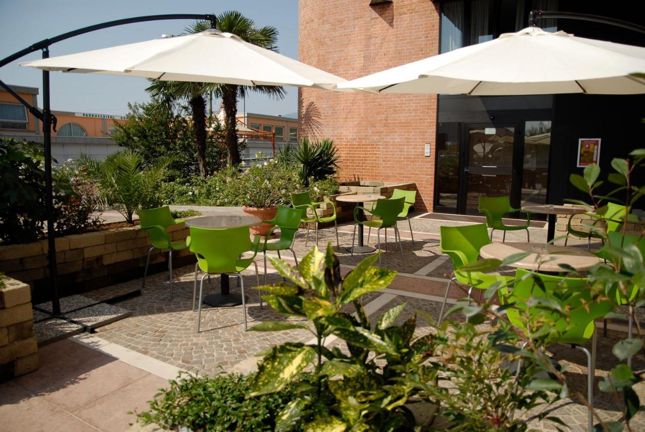 Hotel Garda Affi Esterno foto