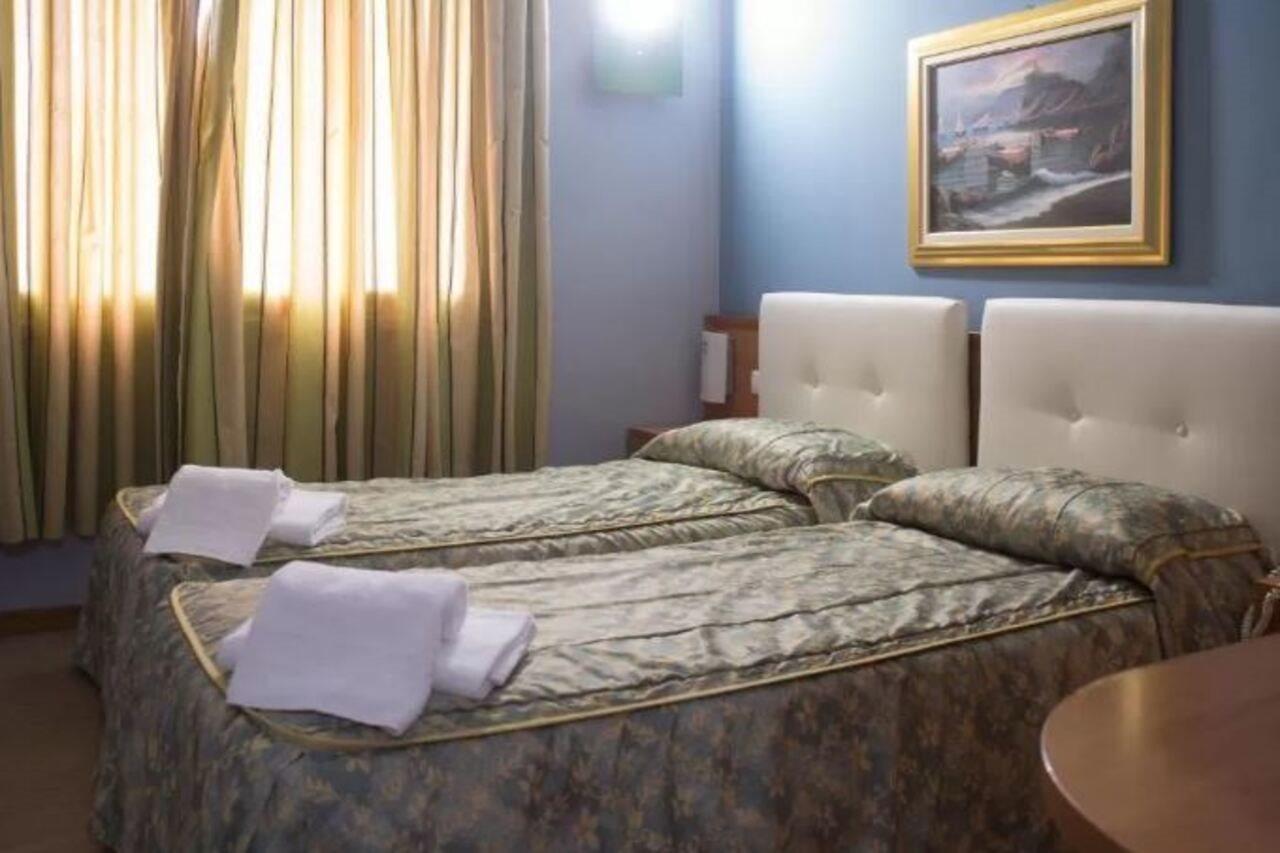 Hotel Garda Affi Esterno foto
