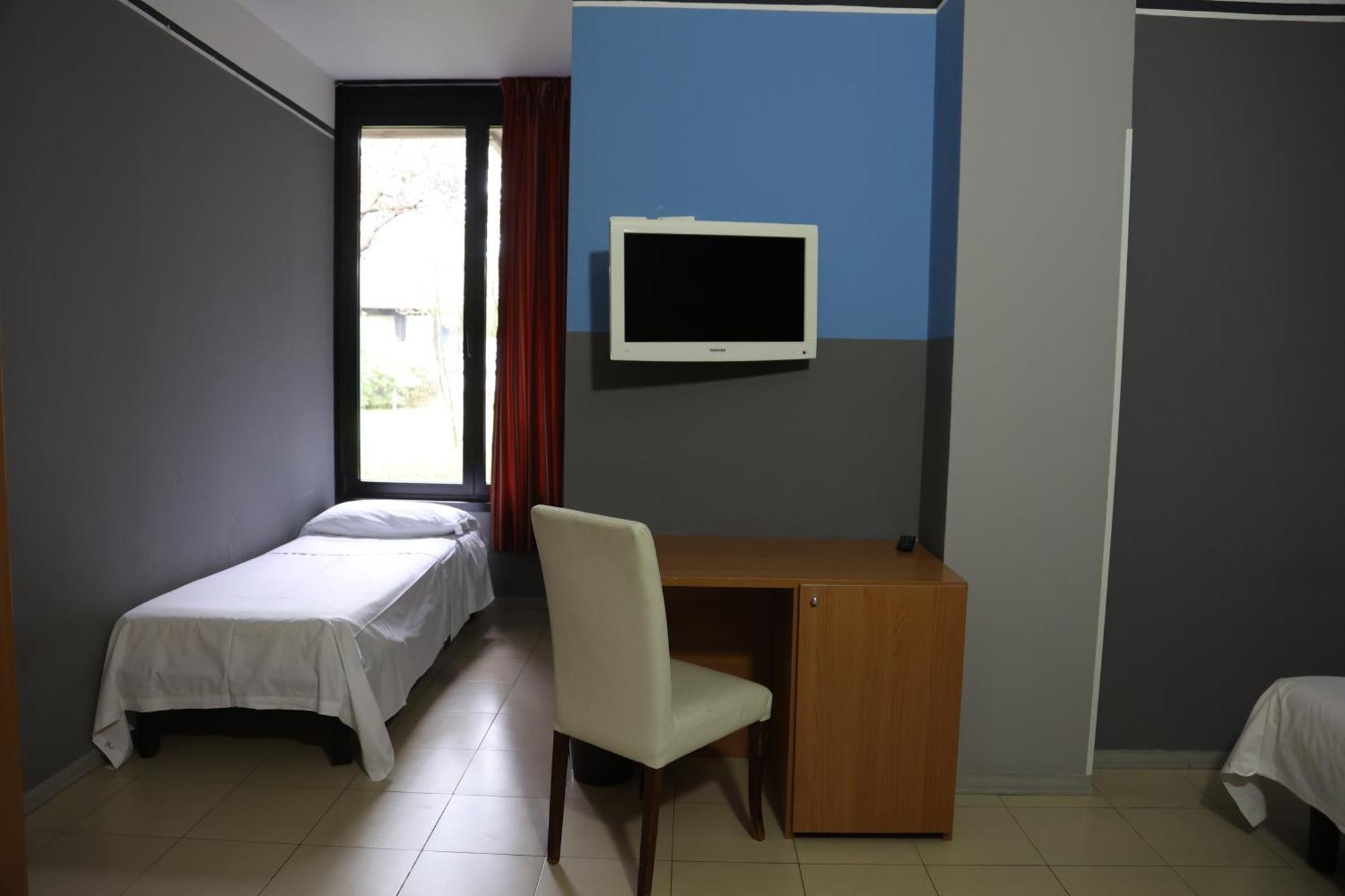 Hotel Garda Affi Esterno foto