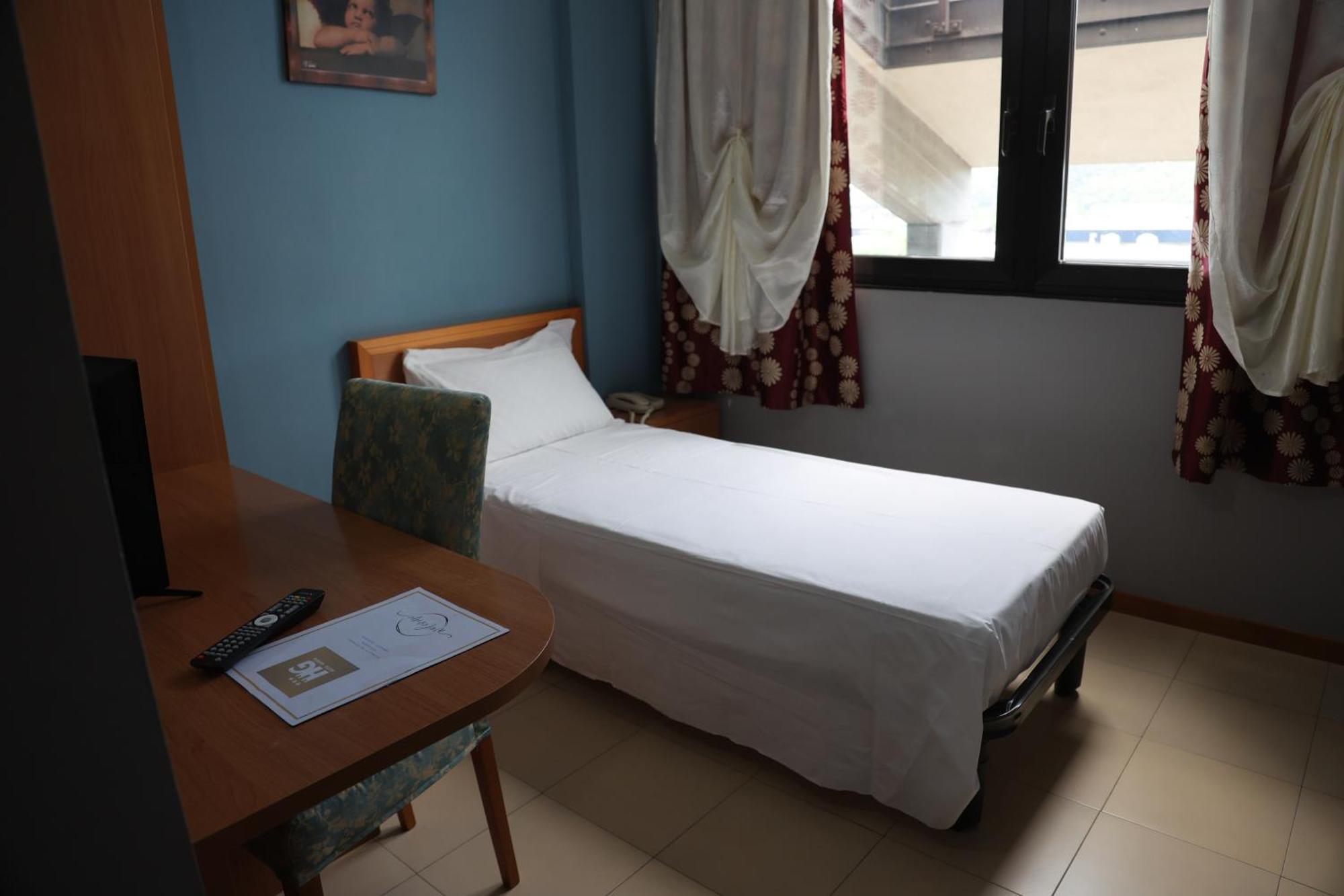 Hotel Garda Affi Esterno foto